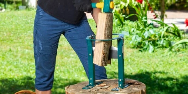 Comment bien utiliser le Refendeur de bûches inversé ?